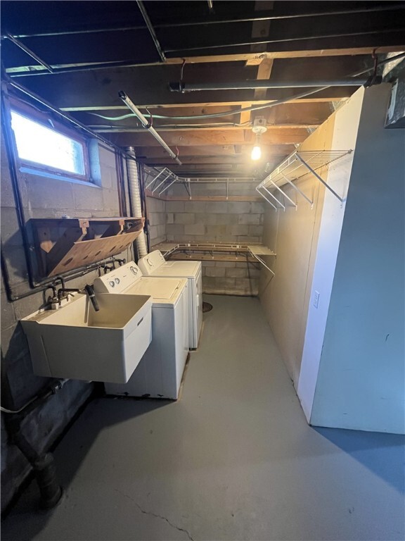 Building Photo - 2825 Ridge Rd