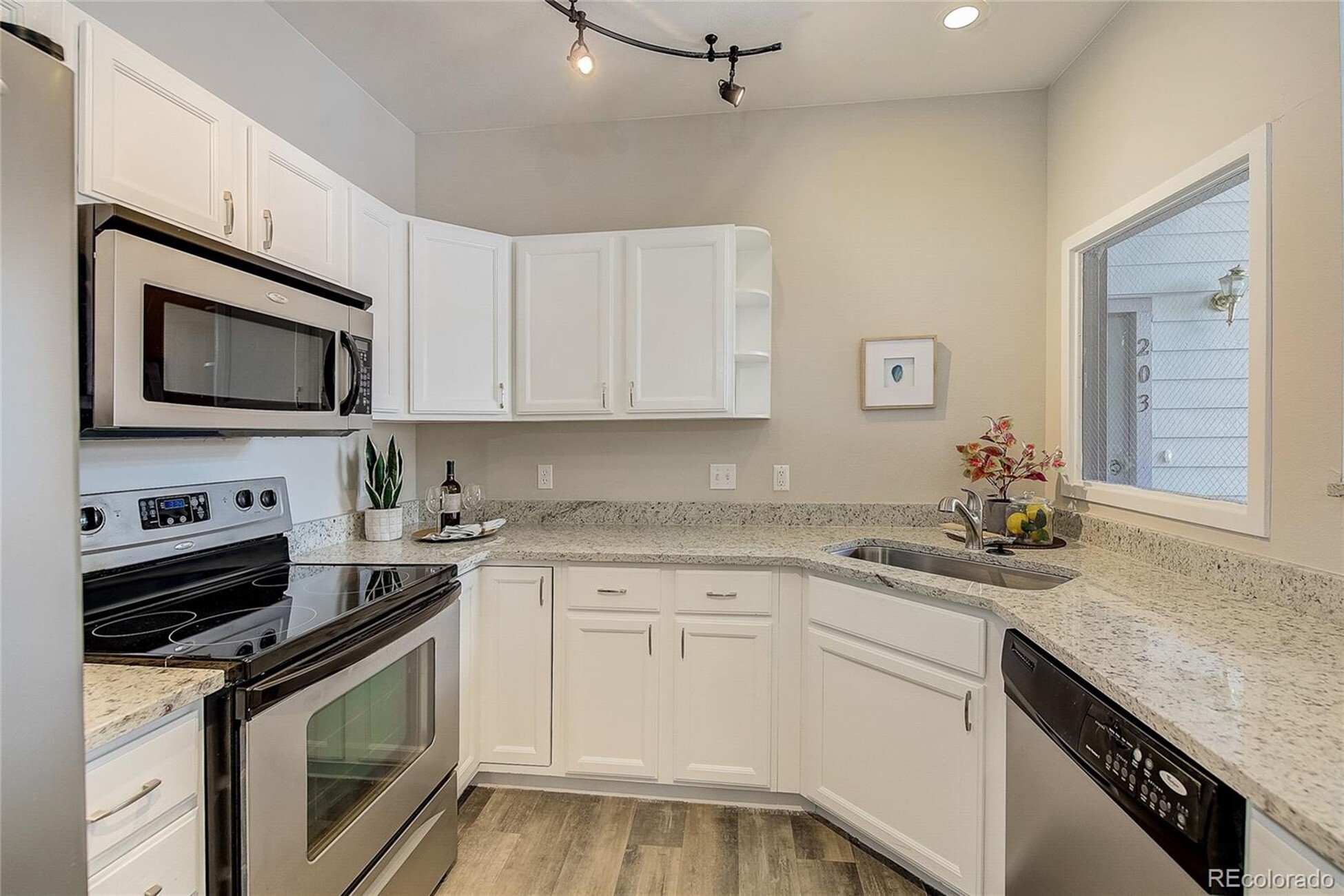 Stainless steel appliances - 10784 W 63rd Pl
