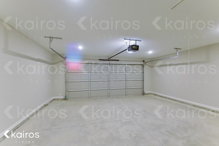 Building Photo - 15 Bungalow Cir