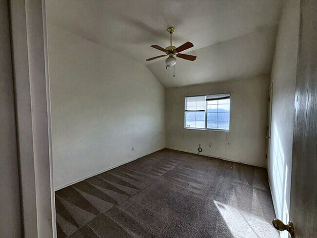 Building Photo - 4302 Mattie Dr