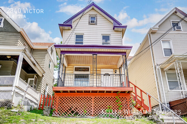 Building Photo - 2340 Victor-