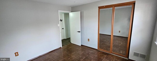 Building Photo - 16914 Dorchester Pl