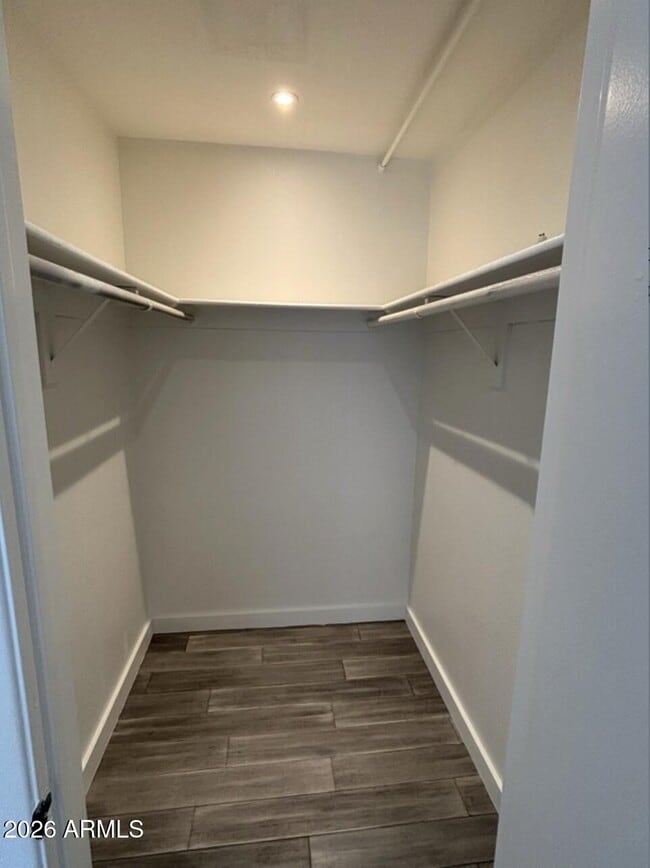 Building Photo - 8155 E Roosevelt St