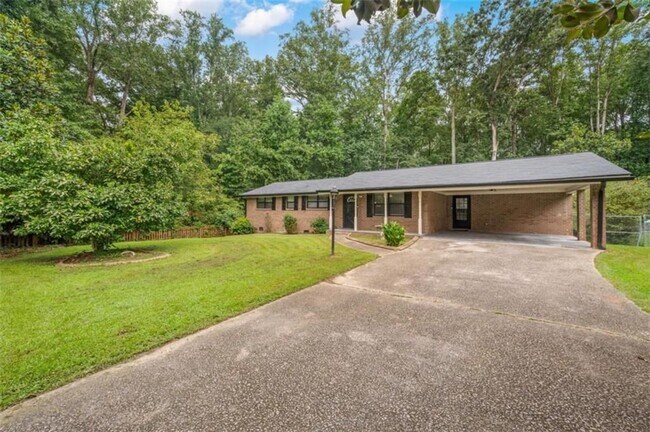 Building Photo - 6207 Moss Dr