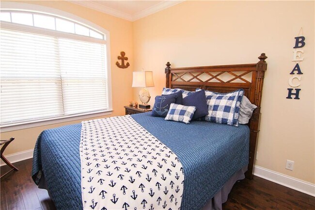 Building Photo - 1501 Reserve Ct
