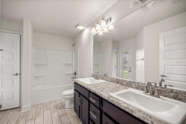 Building Photo - 5826 SW 83rd Ln