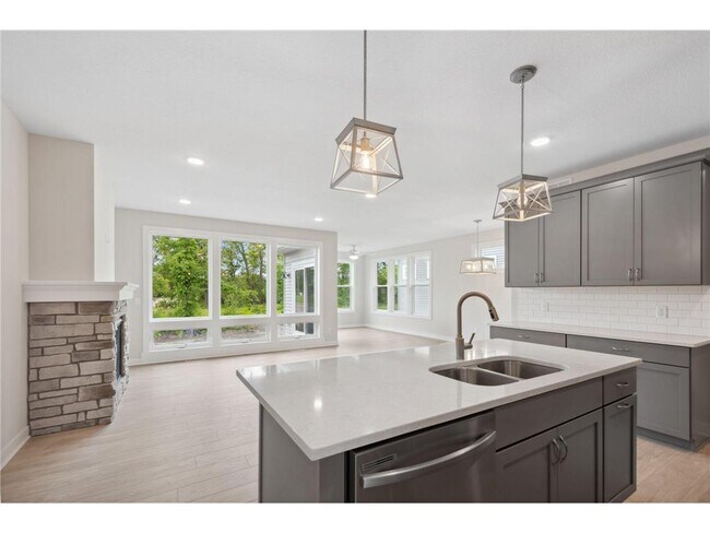 Building Photo - 13104 Ghia Ct NE