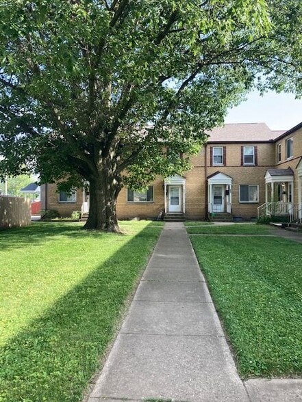 Primary Photo - 318 W Xenia Dr
