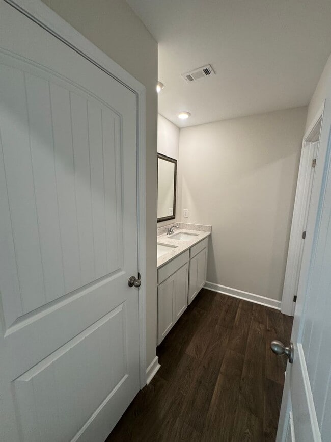 Building Photo - New Construction Community Home with 5 BEDROOMS!