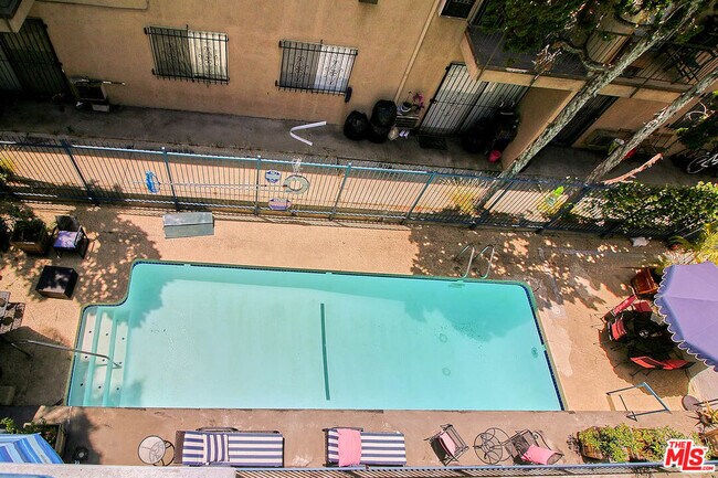 Building Photo - 400 La Fayette Park Pl