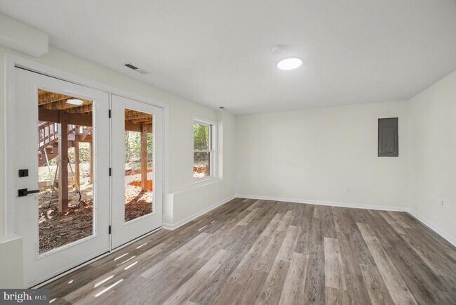 Building Photo - 232 Choptank Rd