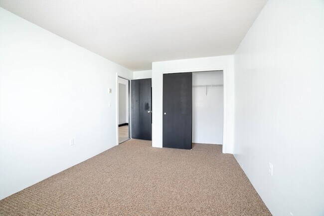 Building Photo - 80 Stanton St