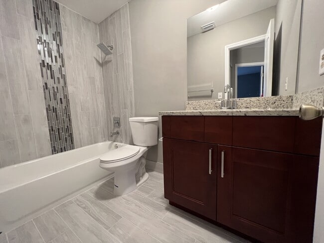 Building Photo - 8911B NW 28th Dr