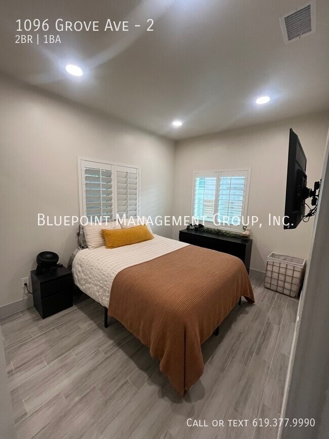 Building Photo - 1096 Grove Ave