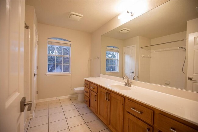 Building Photo - 11012 Alison Parke Trail
