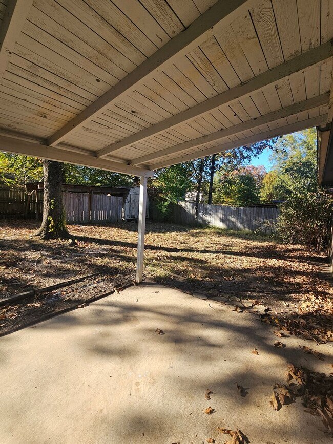 Building Photo - Home in Bryant