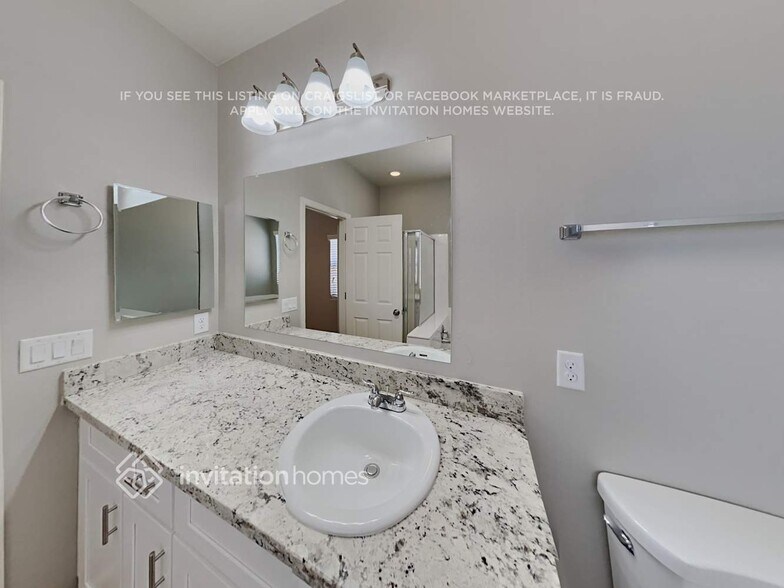 Building Photo - 44250 Caven Dr