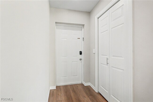 Building Photo - 1416 SW 50th St