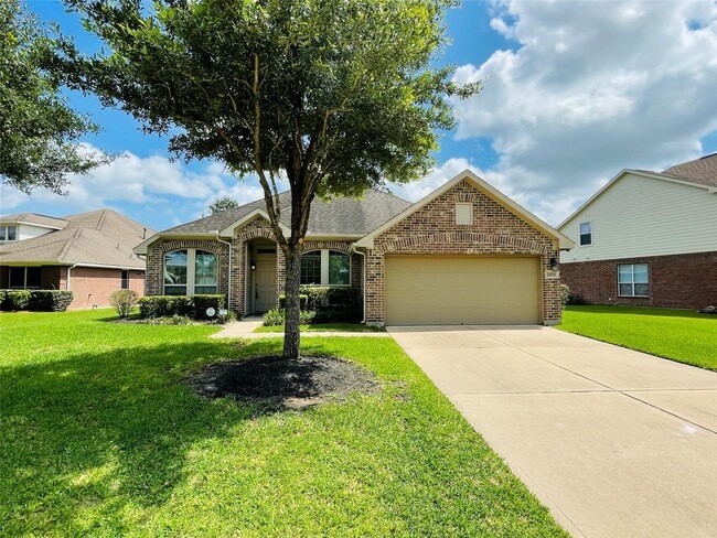 Building Photo - 25915 S Lakefair Dr