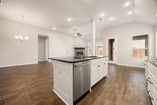 Building Photo - 23202 Brookdale Bay Ln