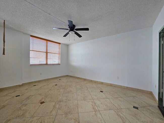 Building Photo - 2829 Indian Creek Dr