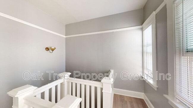 Building Photo - 4152 Brookdale Ave