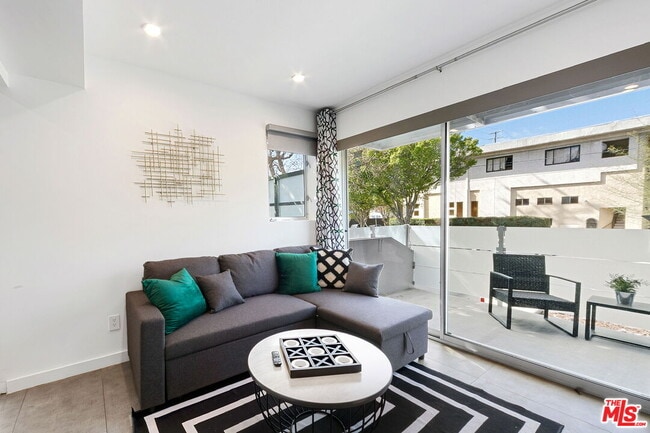 Building Photo - 7198 Formosa Fusion Ct