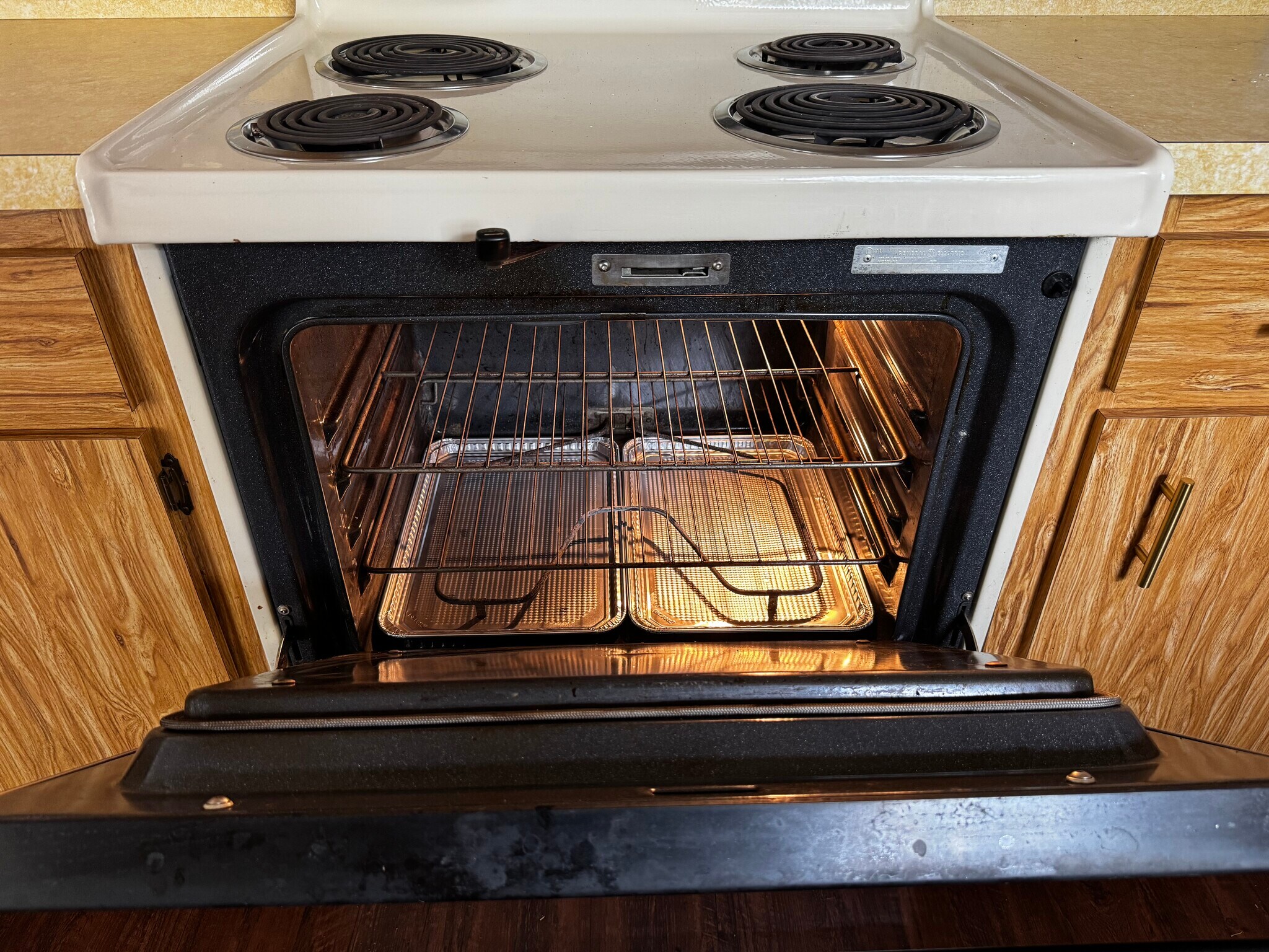 Building Photo - 1065 Altoona Ave