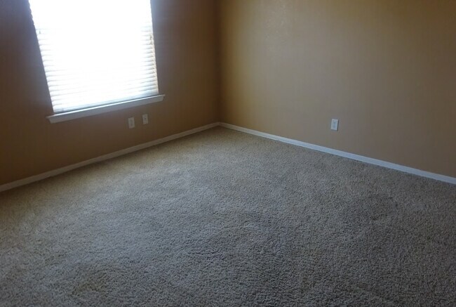 Building Photo - 4056 Tibuni Pl