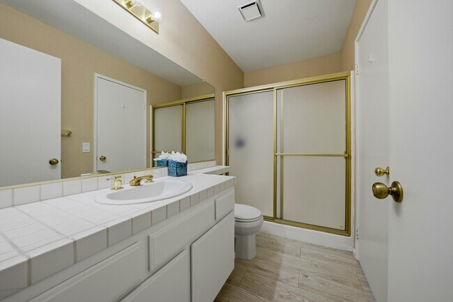 Building Photo - 42402 Sand Dune Dr