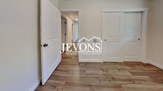 Building Photo - 19019 SE 164Th St Renton, WA 98058