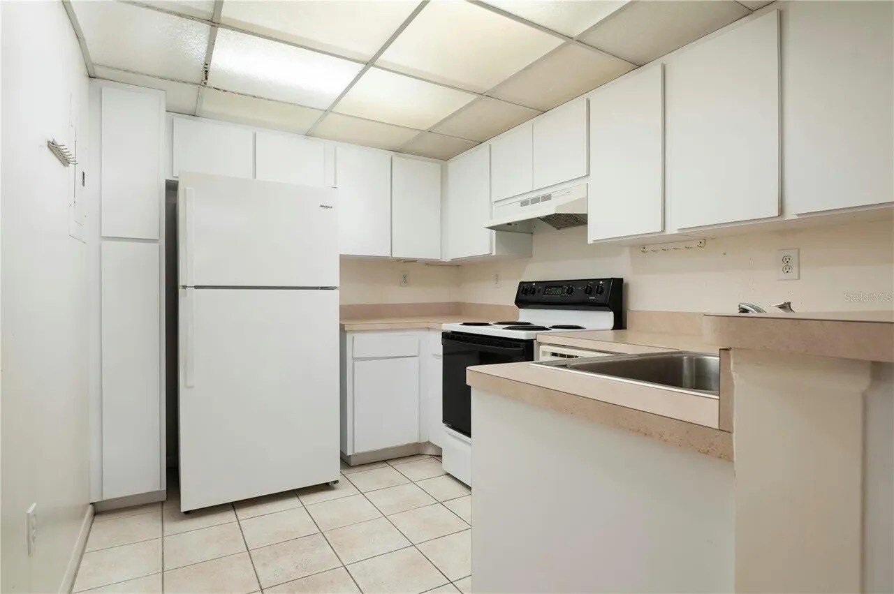 Building Photo - 3006 Caring Way