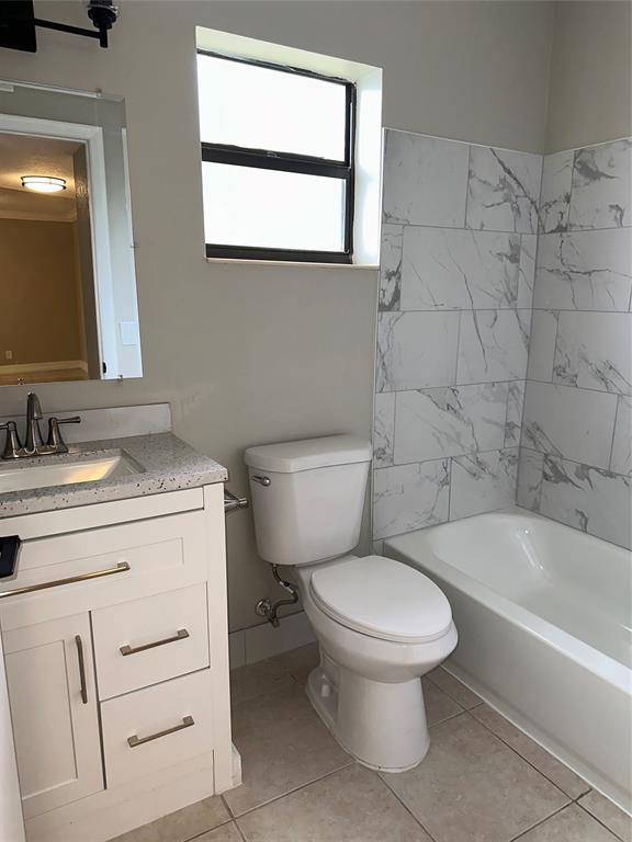 Building Photo - 3892 Coral Tree Cir