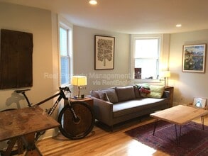 Building Photo - 5619 E Liberty Blvd