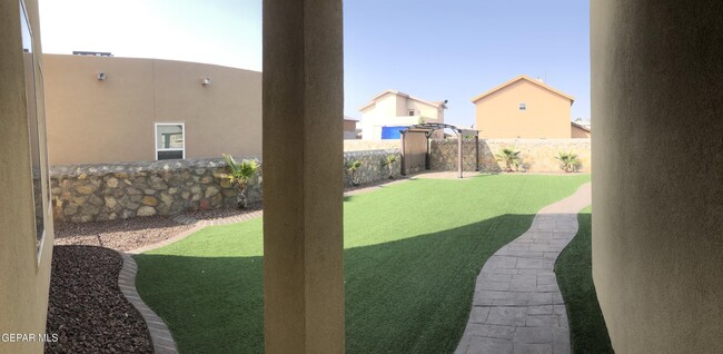 Building Photo - 3641 Grand Cayman Ln