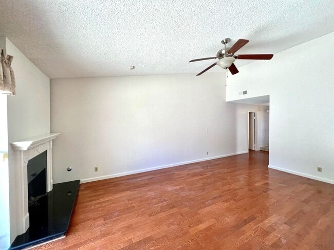 Building Photo - Beautiful 4 Bedroom Single Family Home for Lease in Rancho Cucamonga