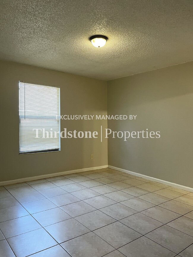 Building Photo - 5128 Indian Lakes Ct