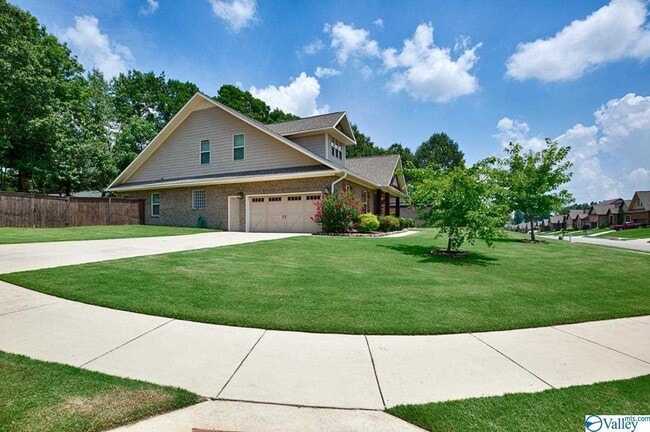Building Photo - 109 Heritage Brook Dr