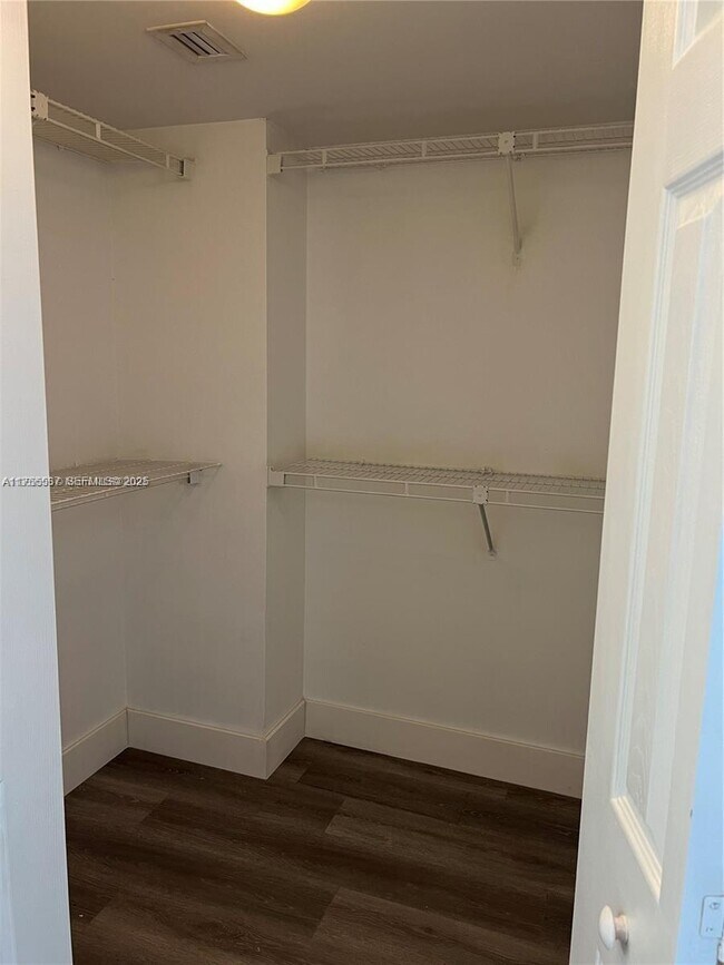 Building Photo - 3300 NE 192 St