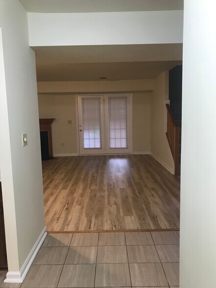 Building Photo - 2105 Wexford Rd