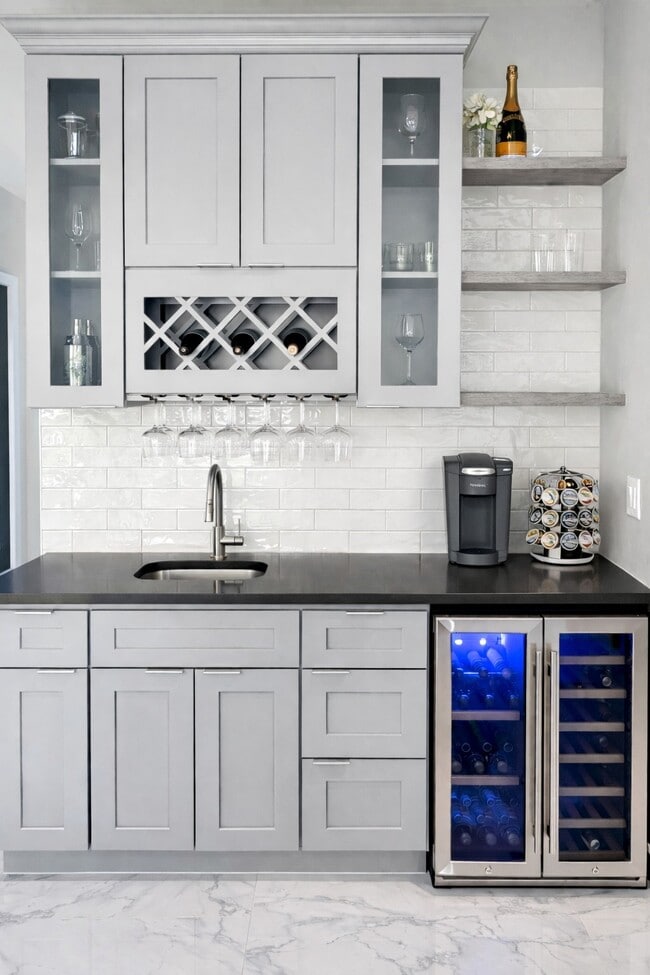 Building Photo - 10115 Porto Rico Rd