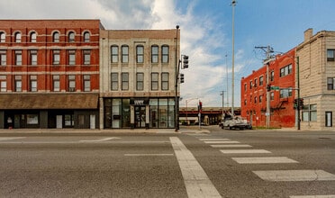 Building Photo - 3000 S Archer Ave