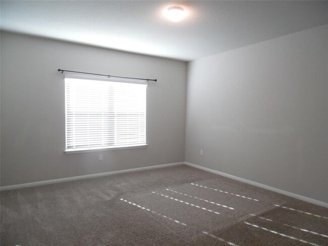 Building Photo - 604 Independence Ave