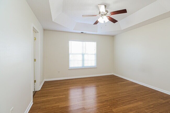 Building Photo - 11925 Misty Pine Ct