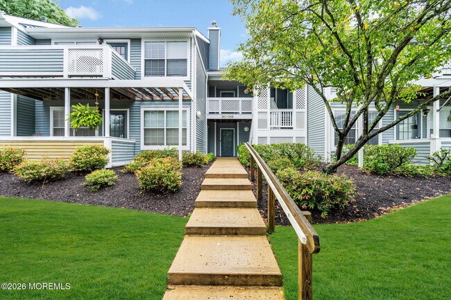 Building Photo - 366 Sequoia Ct