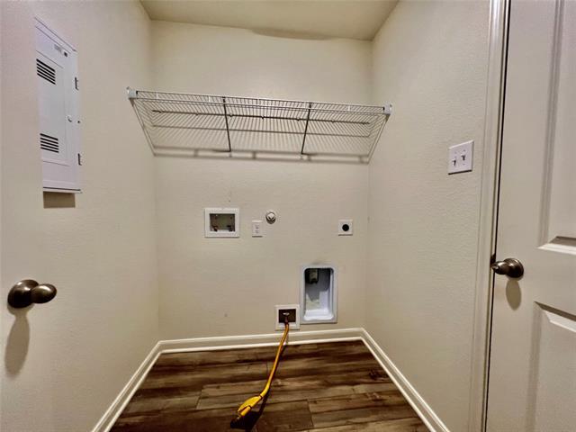Building Photo - 13824 Musselshell Dr