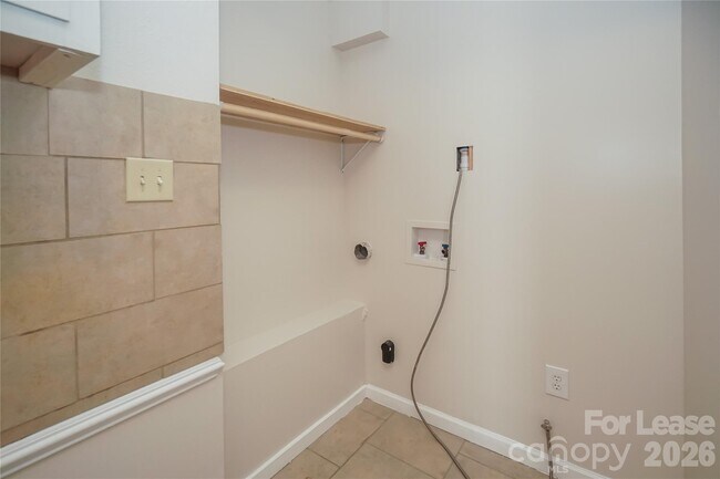 Building Photo - 3021 Morel Ave