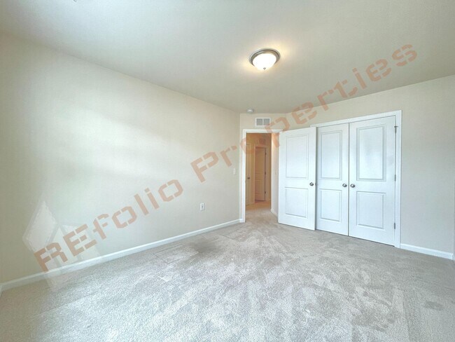Building Photo - 1211 Homecoming Wy