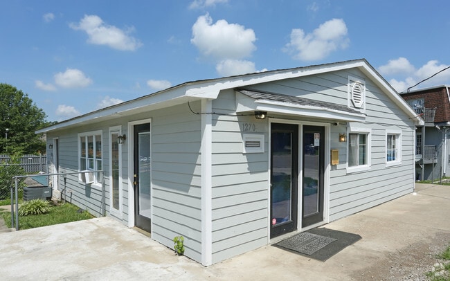 Building Photo - Park Vista