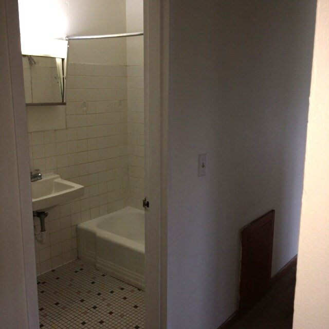 Building Photo - 8811 Blaisdell Ave S